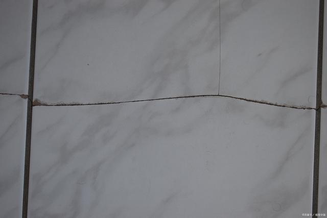 墙砖裂开怎么处理(墙砖裂开怎么处理好) 墙砖裂开怎么处理(墙砖裂开怎么处理好)