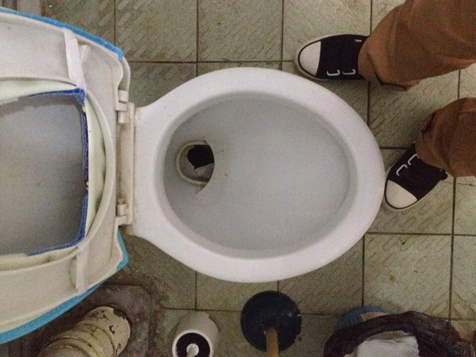 马桶烂了怎么补(马桶烂了怎么补用啥粘) 马桶烂了怎么补(马桶烂了怎么补用啥粘)