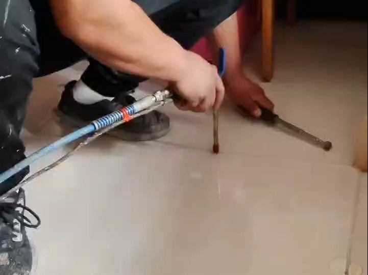 瓷砖修复技术培训视频教程大全(瓷砖修复技术培训视频教程大全集)