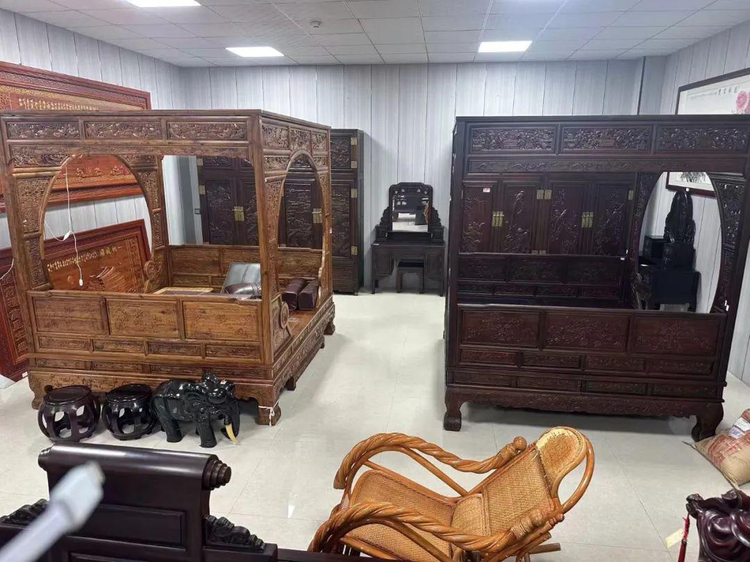 修家具上门维修电话(实木家具维修上门服务)